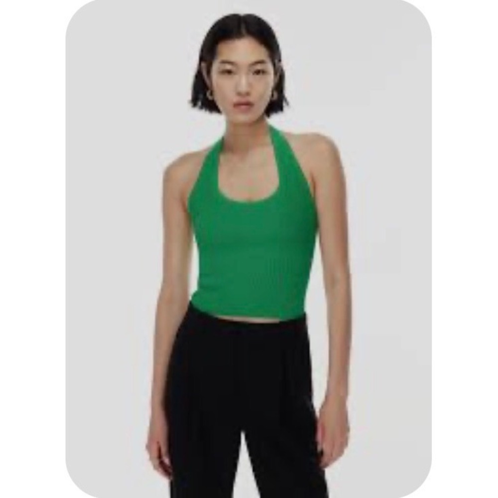 A9 Sun-deh Green Ribbed Halter Crop Top V-Neck Sleeveless Minimalist Size Medium
